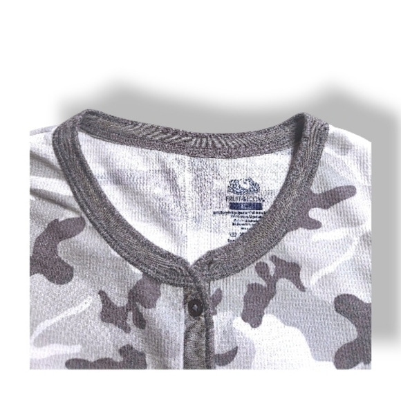 Fruit of the Loom Waffle Gray Camouflage Union Onesie | Size Medium/Large (EUC) - Picture 5 of 9